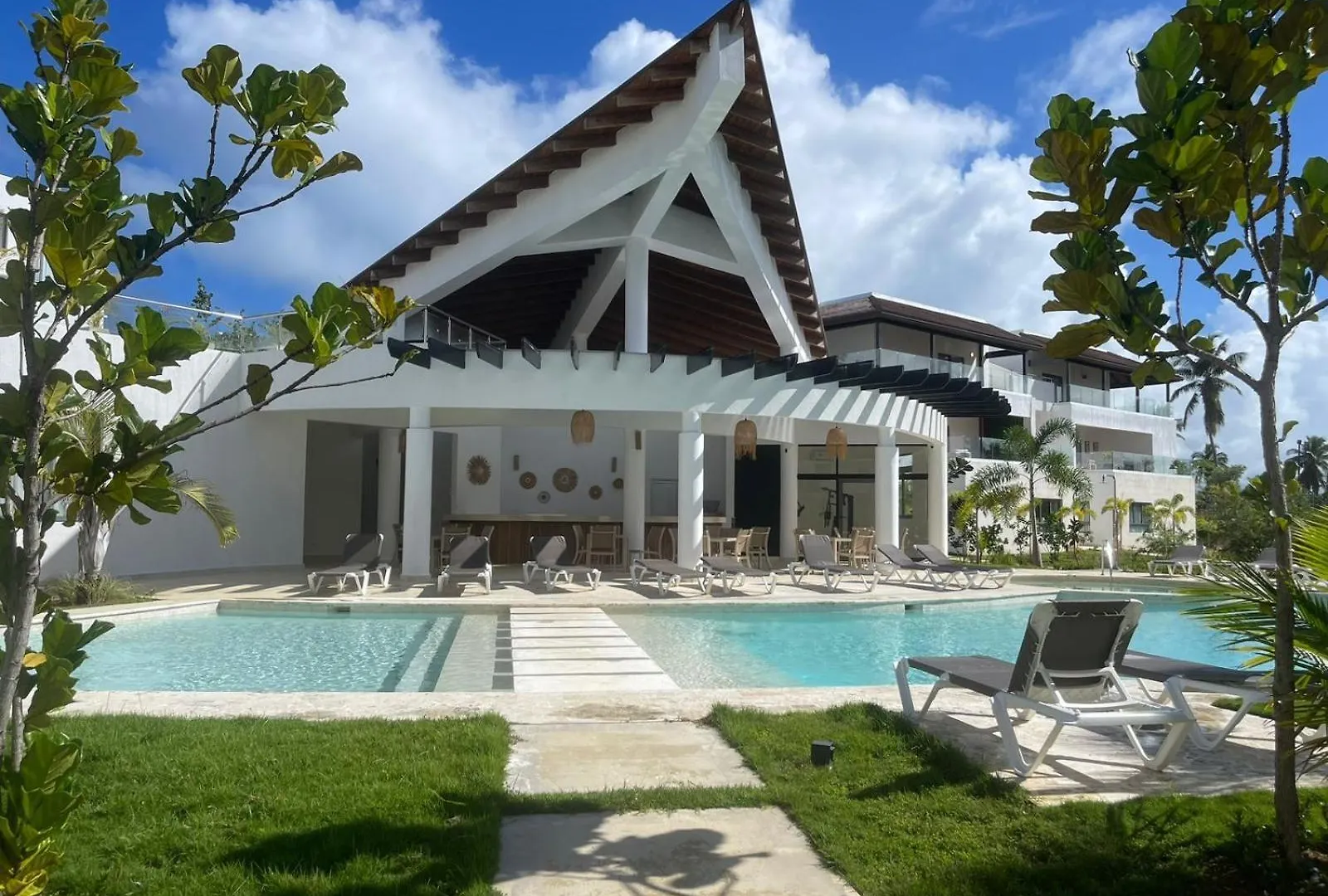 Kontakt z Amar\'E Apartahotel